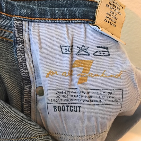 7 For All Mankind • Bootcut Jeans • sz 30 - Picture 5 of 8